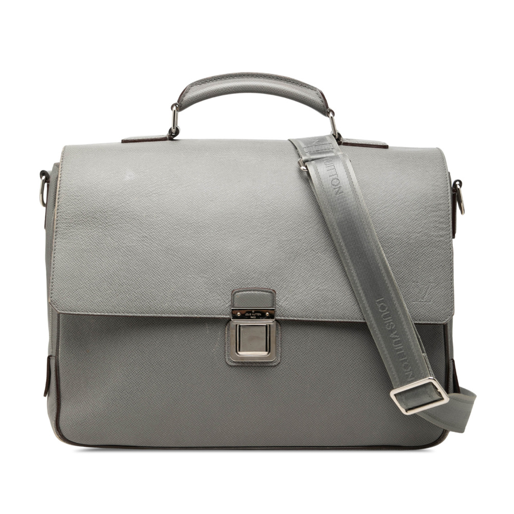 Pre-Loved Louis Vuitton Taiga Vassili GM